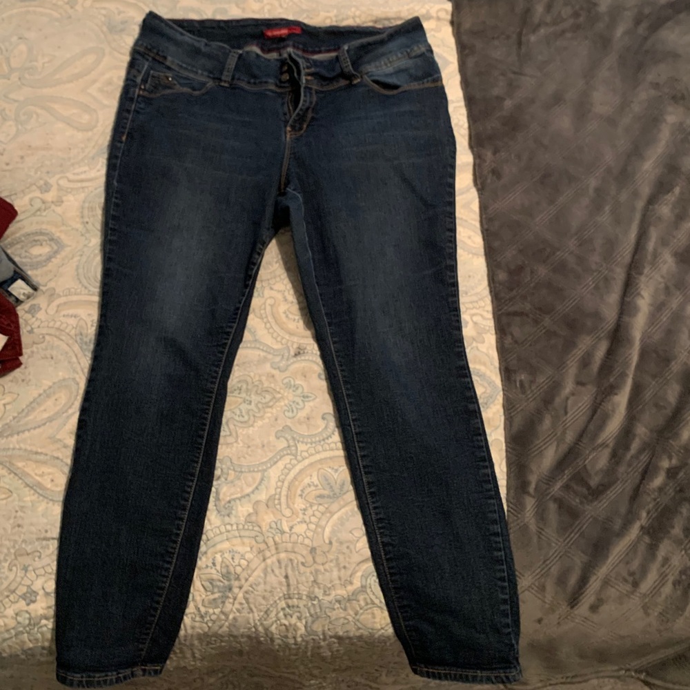 Skinny jeans